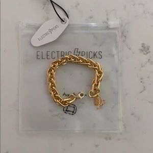 Lasso Bracelet from Electric picks